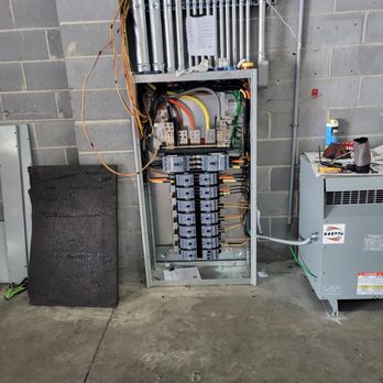 Berkley’s Electrical Services - 277/480 Electrical's panel - Lighting Fixtures & Equipment Near Me Berkley’s Electrical Services - 277/480 Electrical's panel - Lighting Fixtures & Equipment Near Me