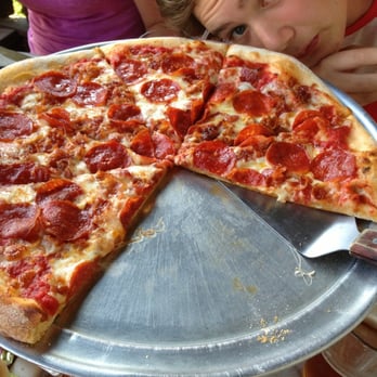 Eres Pizza - Pizza Near Me - Lake Placid, New York Eres Pizza - Pizza Near Me - Lake Placid, New York