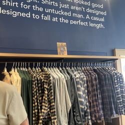 UNTUCKit