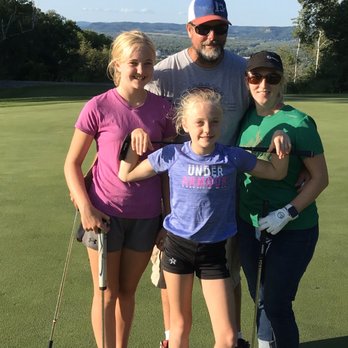Coffee Mill Golf Course - Fun family golf day at the bluffs at Coffee Mill. - Golf Near Me - Wabasha, Minnesota