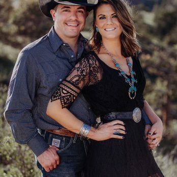 A M Photography - Couples Session - Boudoir Photography Near Me - Cheyenne, Wyoming