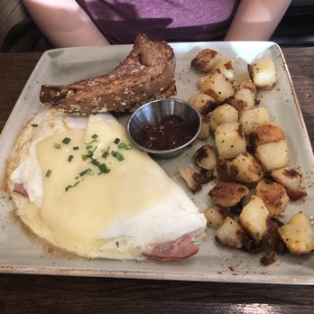 First Watch - Ham and gruyere omelet - American Near Me - Raleigh, North Carolina First Watch - Ham and gruyere omelet - American Near Me - Raleigh, North Carolina