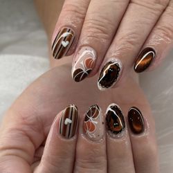 Mint Nail Lounge