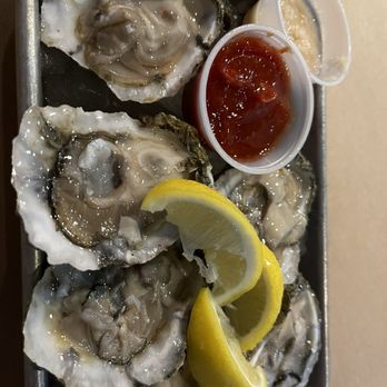 L P Steamers - Oysters - Seafood Near Me - Baltimore, Maryland L P Steamers - Oysters - Seafood Near Me - Baltimore, Maryland