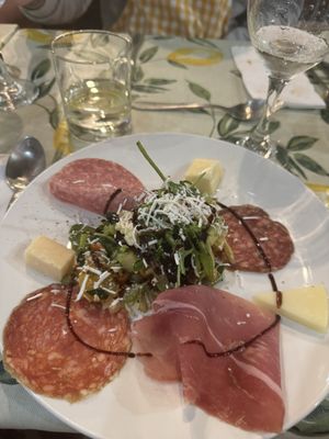 Tuscany At Your Table by null