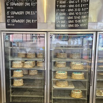 Phoenix Bakery - Cake size and price - Bakeries Near Me - Los Angeles, California