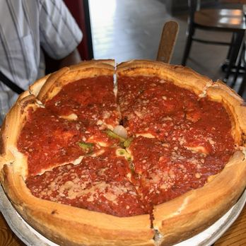 Giordano's - Pizza Near Me - Rosemont, Illinois