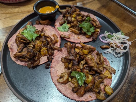 El Mezcal Cantina by null