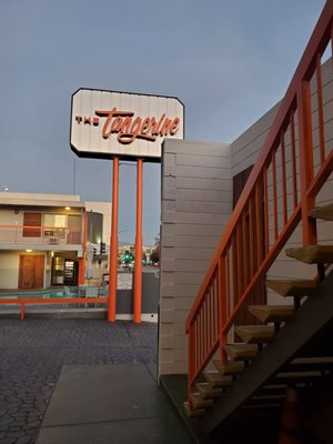 The Tangerine - a Burbank Hotel by null