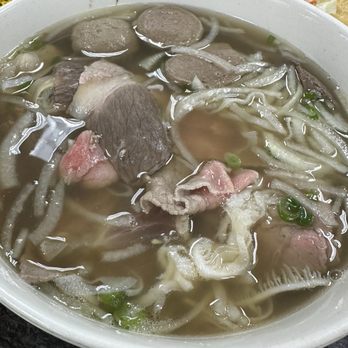Pho Saigon City - 3. Special Combo with Beef Balls, Rare Slice of Steak, Well Done Brisket & Flank, Tendon, & Tripe / Đặc Biệt & Bò Viên / 特别牛肉粉和牛丸 - Vietnamese Near Me - Pleasanton, California Pho Saigon City - 3. Special Combo with Beef Balls, Rare Slice of Steak, Well Done Brisket & Flank, Tendon, & Tripe / Đặc Biệt & Bò Viên / 特别牛肉粉和牛丸 - Vietnamese Near Me - Pleasanton, California