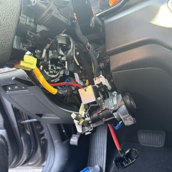 Car Keys Expert - Broken ignition - Keys & Locksmiths Near Me Car Keys Expert - Broken ignition - Keys & Locksmiths Near Me