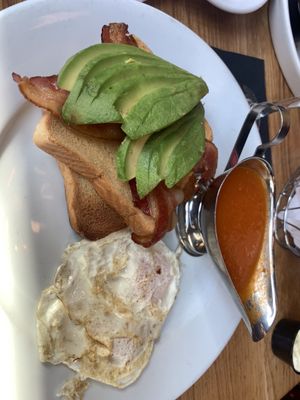 Casa Madre Brunch & Grill by null