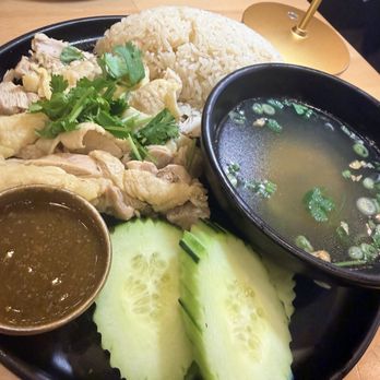 Manaao - Thai Near Me - Tustin, California