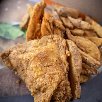 Mary Brown's Chicken - Chicken Shop Near Me - Pickering, Ontario
