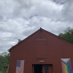 Chakana Sky Alpacas - Barn for alpacas