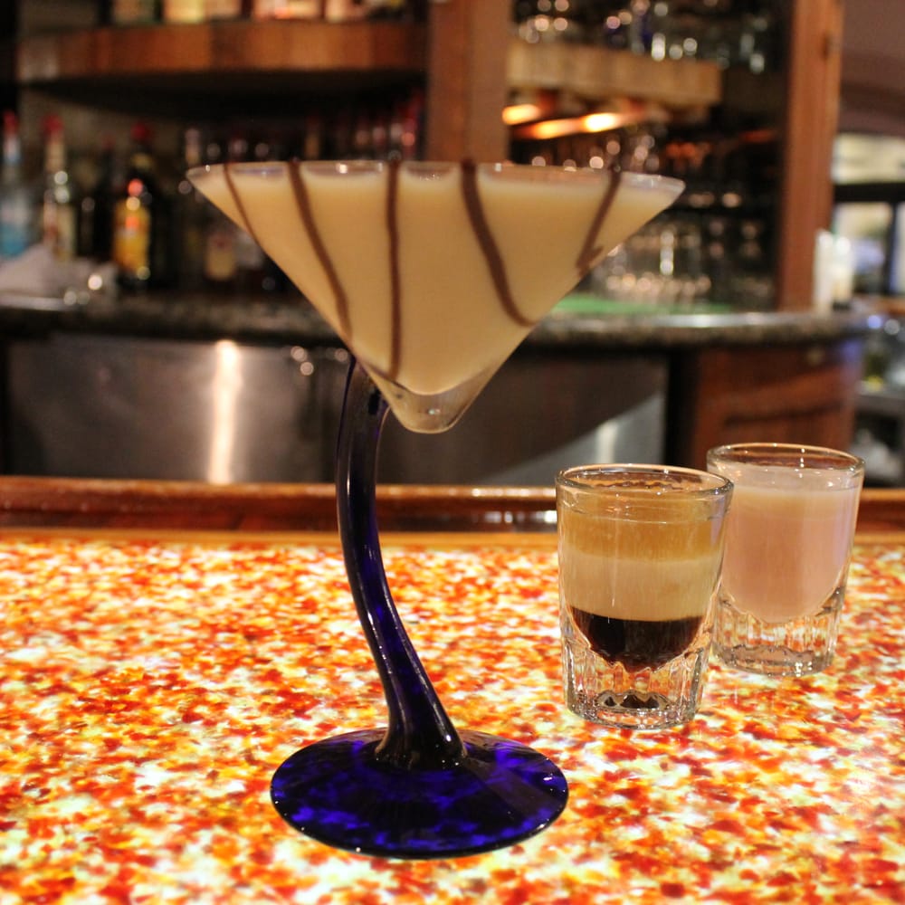 SUNDANCE CANTINA Updated May 2024 21 Photos 300 Riverside Dr