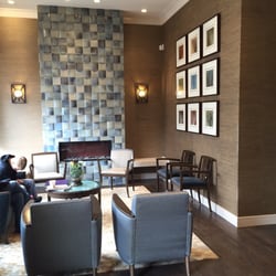 Niki Rimbas Laskaris, DDS - New Location Waiting Room