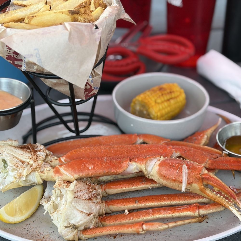Pinchy's Lobster & Rawbar - Crablegs - Seafood Near Me - Sevierville, Tennessee Pinchy's Lobster & Rawbar - Crablegs - Seafood Near Me - Sevierville, Tennessee