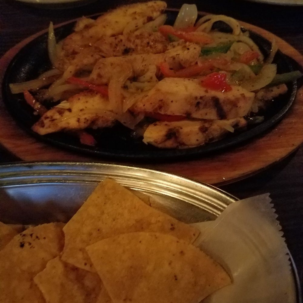 Amigos Aca Y alla - Chicken fajitas - Mexican Near Me - Richardson, Texas Amigos Aca Y alla - Chicken fajitas - Mexican Near Me - Richardson, Texas