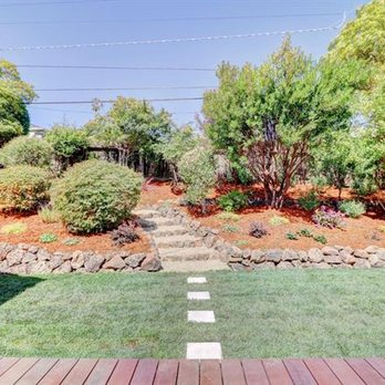 Laura Lee - Compass - 746 Sequoia Ave, San Mateo Landscaped Backyard - Real Estate Agents Near Me - Burlingame, California Laura Lee - Compass - 746 Sequoia Ave, San Mateo Landscaped Backyard - Real Estate Agents Near Me - Burlingame, California