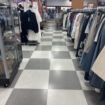 TJ Maxx - Department Stores Near Me - Granada Hills, California