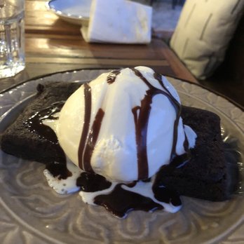 The Hideout Kitchen - Flourless Brownie - New American Near Me - Lafayette, California