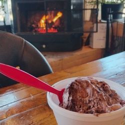 Milkhouse Cafe - Raspberry Rendezvous and a roaring fire
