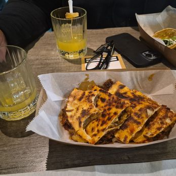 Swingers NoMad - Birria quesadilla, - Mini Golf Near Me - New York, New York