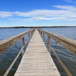 Montserrat Jesuit Retreat House - Pier