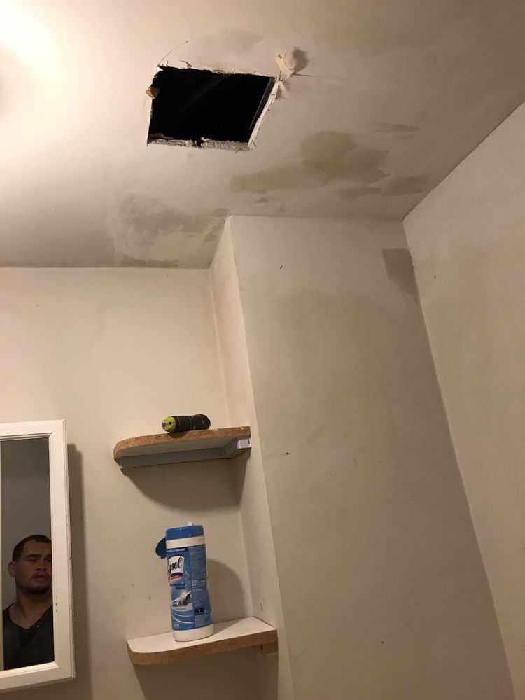 Slide of R&R Handyman