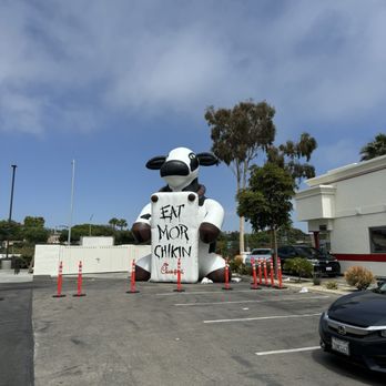 Chick-fil-A - Huge cow - Fast Food Near Me - Carlsbad, California