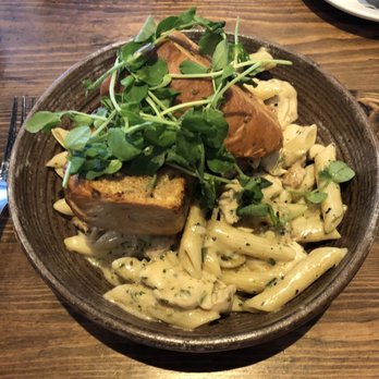 Raven and Lily restaurant - Roasted Chicken Pasta - Southern Near Me - Collierville, Tennessee