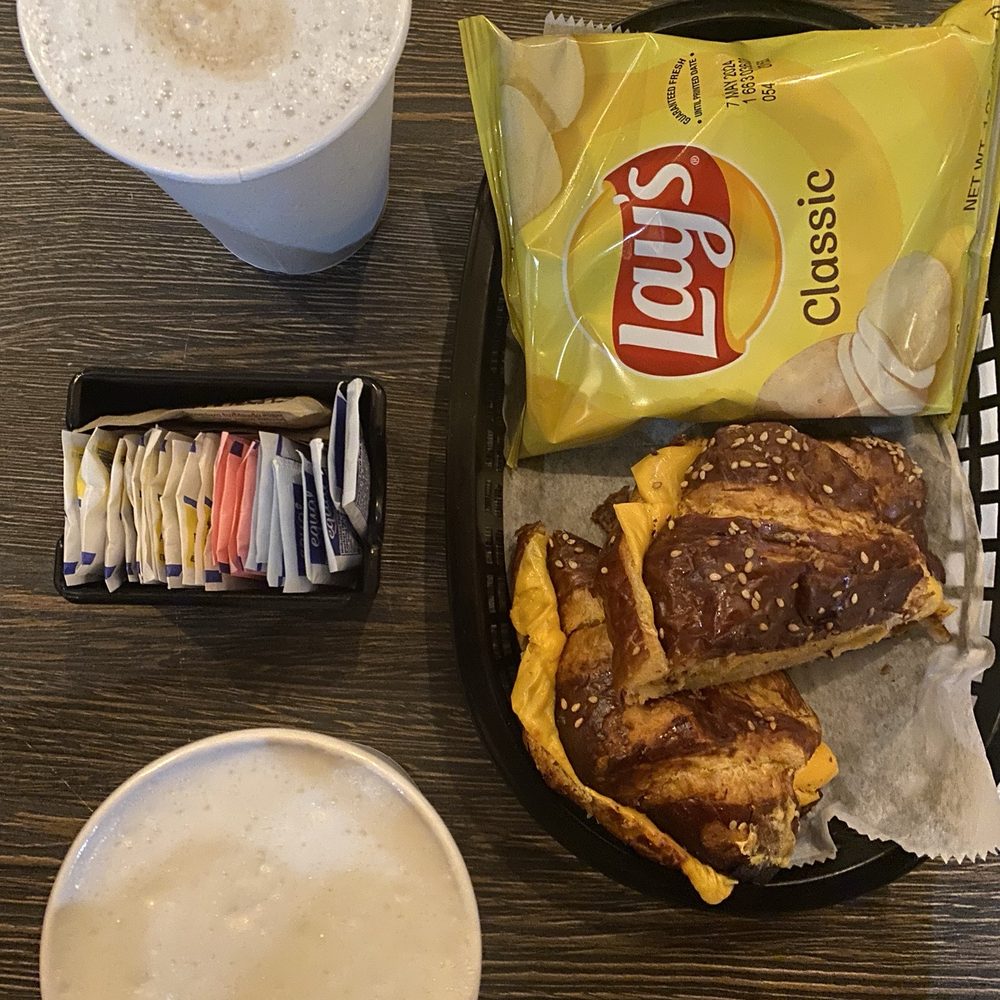 Caffe Cafe - Irish nut latte, white choco, pretzel bread; IG: susanlamx - Cafes Near Me - Brooklyn, New York