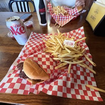 Spread Please - The classic - Burgers Near Me - El Segundo, California