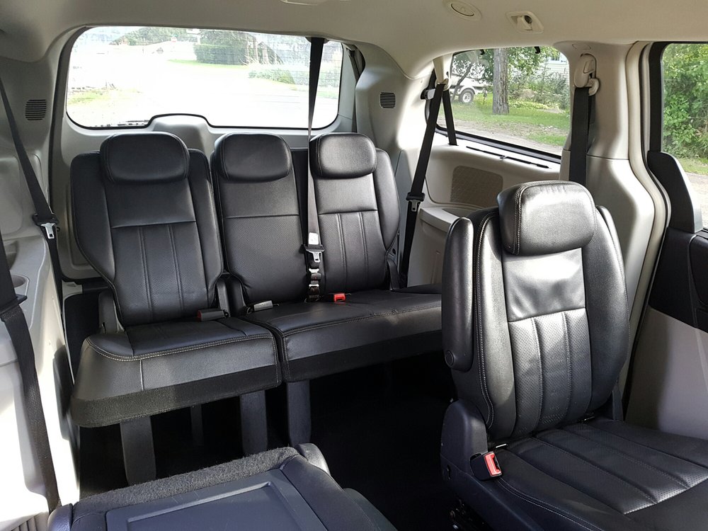 SYLVAN AUTO SPA Updated October 2024 13 Photos 3312 50 Avenue