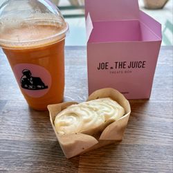 Joe & The Juice - Carrot Cake