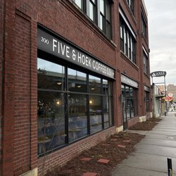 Five and Hoek - The outside of Five & Hoek