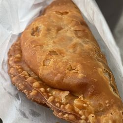 Empanada Guy - Mexican Chorizo Potato Empanada (R1)