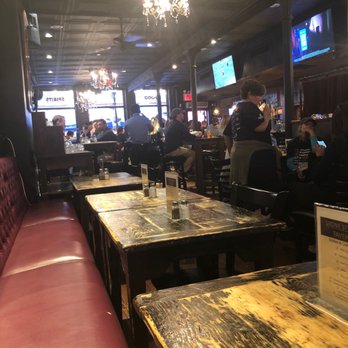 Stone Street Tavern - Patrons - Pubs Near Me - New York, New York