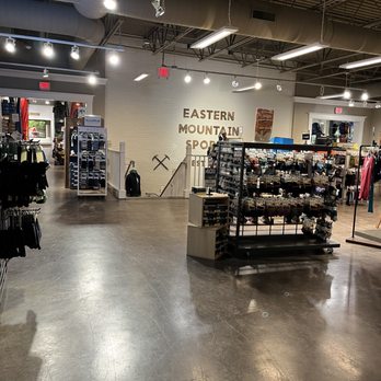 Eastern Mountain Sports - Outdoor Gear Near Me - Burlington, Massachusetts Eastern Mountain Sports - Outdoor Gear Near Me - Burlington, Massachusetts
