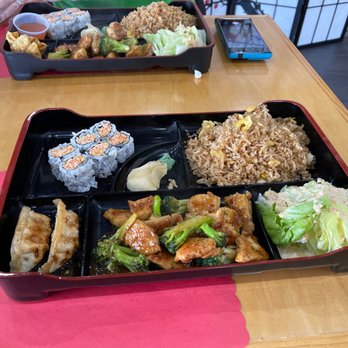 Oishi Express Japanese Grill - Bento Box and my wife always orders the same thing as me... - Japanese Near Me - Florence, Kentucky Oishi Express Japanese Grill - Bento Box and my wife always orders the same thing as me... - Japanese Near Me - Florence, Kentucky