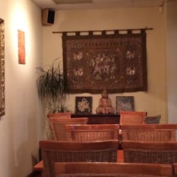 En Thai Sing - Really nice atmosphere :)