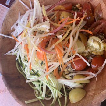 Fornino - Grain Bowl - quinoa, kale, corn, jicama, zucchini, carrots, tomatoes, tahini dressing - Italian Near Me - Brooklyn, New York