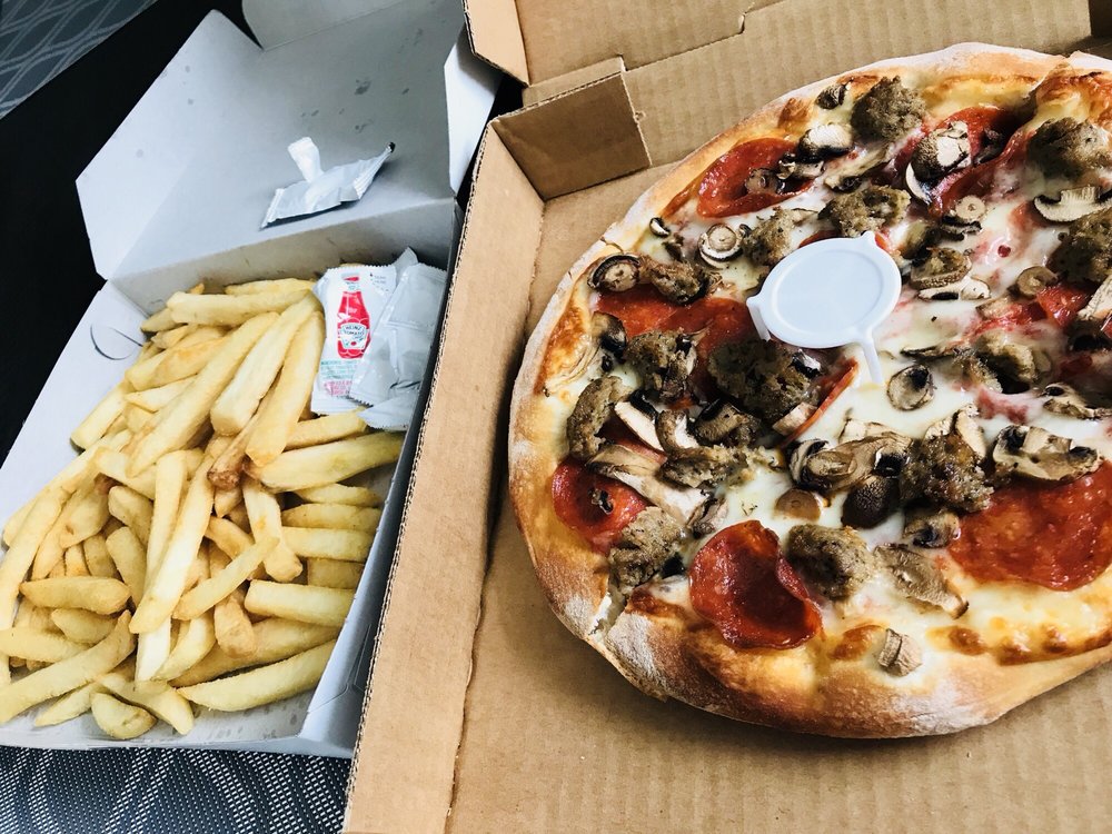 JOEY’S PIZZA 158 Photos & 242 Reviews Pizza 790 N Archibald Ave, Ontario, CA Restaurant