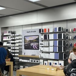 Apple - Brandon - Products on either sides of the store