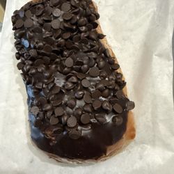Donut King - Chocolate Chocolate Chip Bar