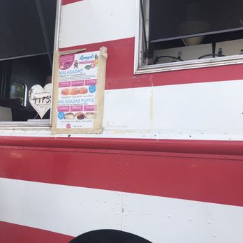 Leonard's Bakery Malasadamobile - Food Trucks Near Me - Honolulu, Hawaii
