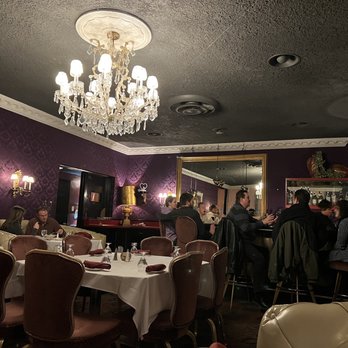 HOBNOB - Front dining room - not quite as cool as the main dining room with the views of the lake. - Supper Clubs Near Me - Racine, Wisconsin HOBNOB - Front dining room - not quite as cool as the main dining room with the views of the lake. - Supper Clubs Near Me - Racine, Wisconsin