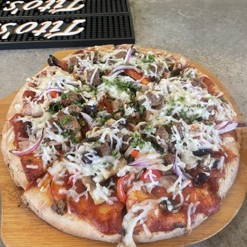 The Ginger Mule - Supreme Pizza - Vegan Near Me - Houston, Texas