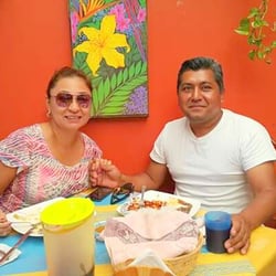 Aniversario Con sazón de Mamá
